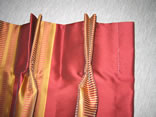2 Finger Pinch Pleat