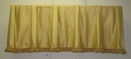 Emperial Valance w/ Straight Bottom